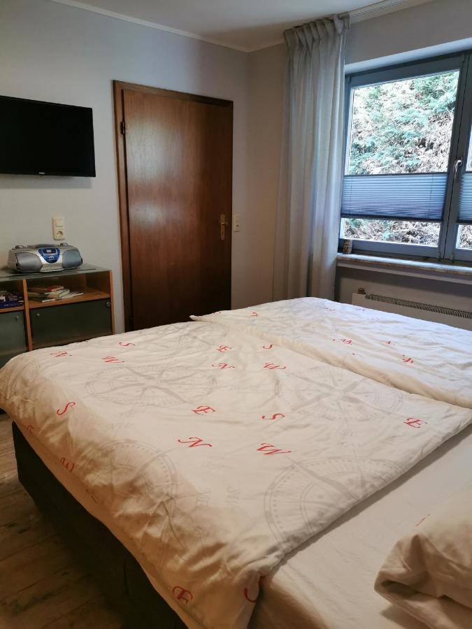 Ferienwohnung In Waldrandlage In Nationalpark Schleiden / Eifel Экстерьер фото